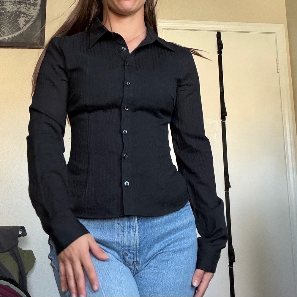 Fitted Black Button-Up Shirt
